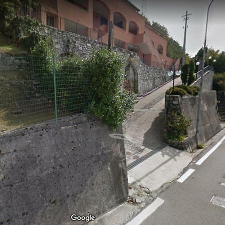 New Apartment Lake 10 Varenna Bagian luar foto