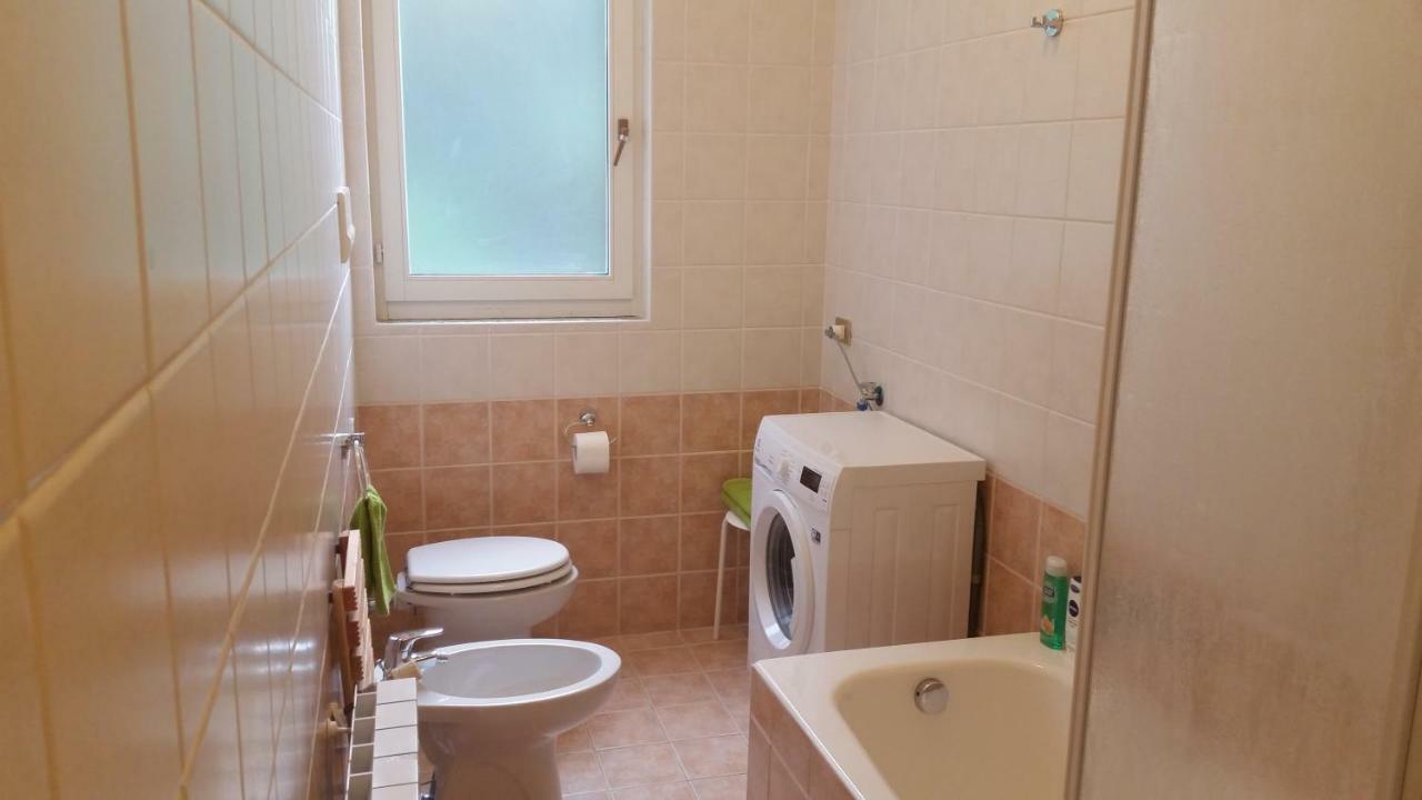 New Apartment Lake 10 Varenna Bagian luar foto